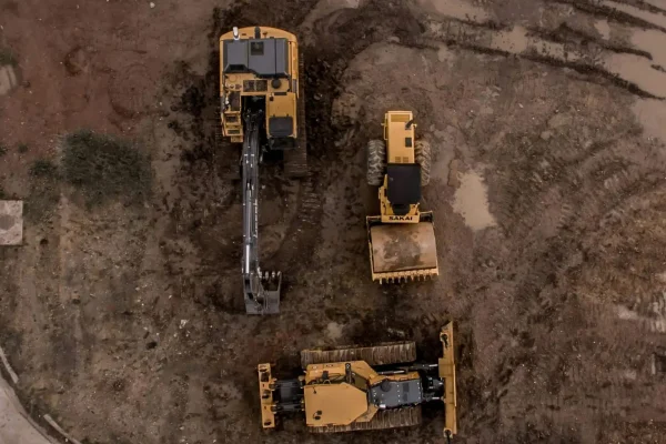 spycharka i koparka w Podlaskim Ośrodku Kształcenia Operatorów